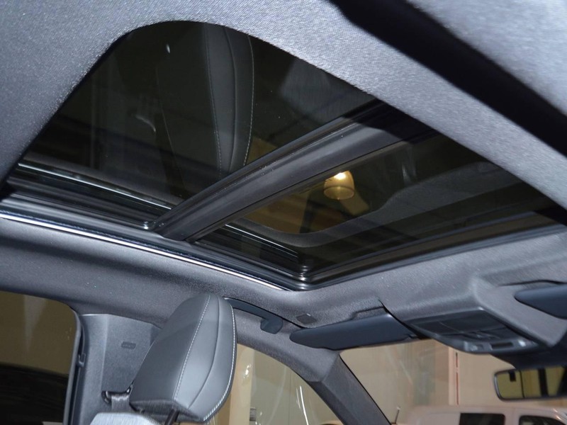 13 - Peugeot 3008 1.2 hybrid 145cv gt e-dcs6