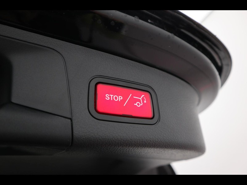 19 - Mercedes EQA 250+ amg line advanced