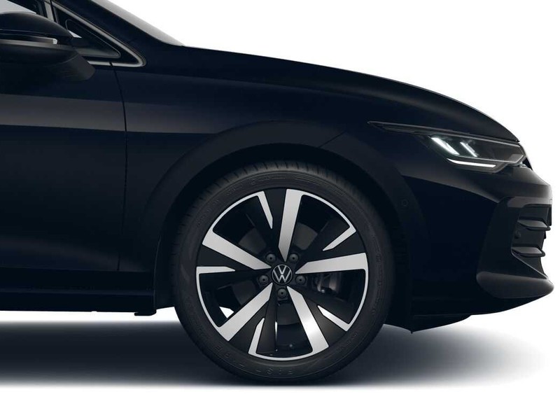 7 - Volkswagen Golf 1.5 tsi ehybrid 204cv edition plus dsg