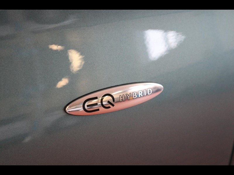 19 - Mercedes Classe E station wagon 300 de plug in hybrid amg line premium 4matic 9g-tronic