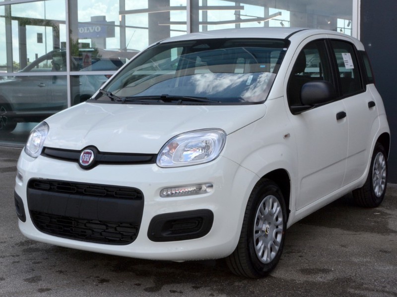 1 - Fiat Panda 1.0 firefly hybrid 70cv s&s