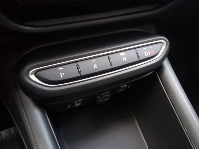 13 - Fiat 600 1.2 hybrid 110cv edct