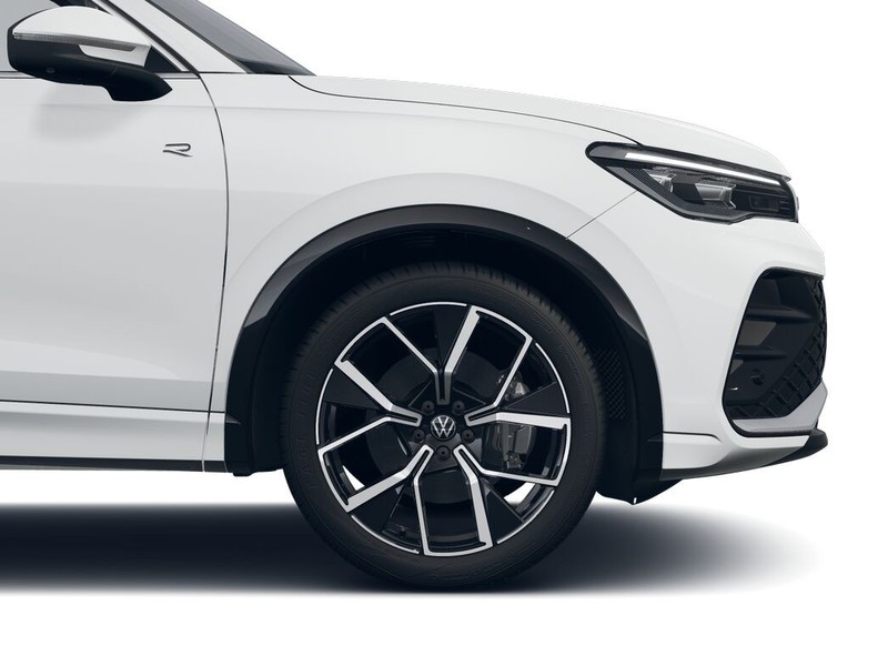 7 - Volkswagen Tiguan 2.0 tdi scr 150cv r-line dsg