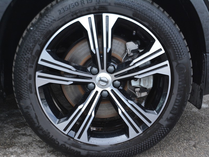 19 - Volvo XC40 1.5 t4 recharge plug-in-hybrid inscription geartronic my21