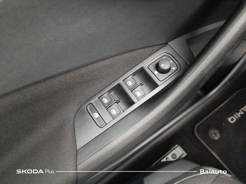 19 - Skoda Kamiq 1.0 tsi 95cv ambition