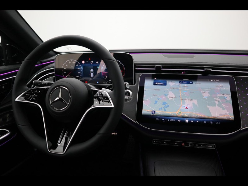 13 - Mercedes Classe E station wagon all-terrain 220 d premium 4matic 9g-tronic