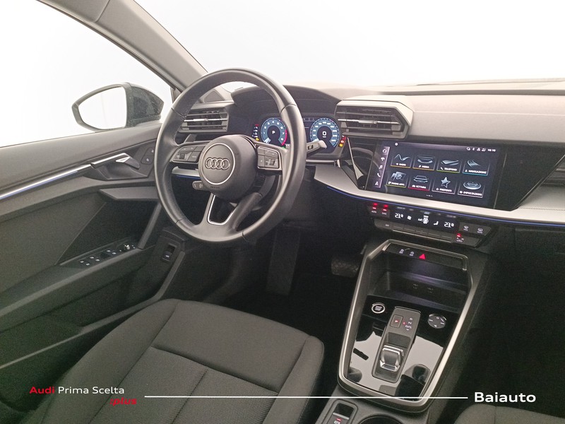 7 - Audi A3 sportback 35 1.5 tfsi mhev business s tronic
