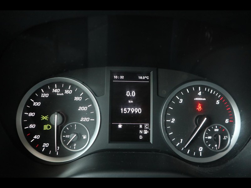 7 - Mercedes Vans Vito 114 cdi long business auto e6