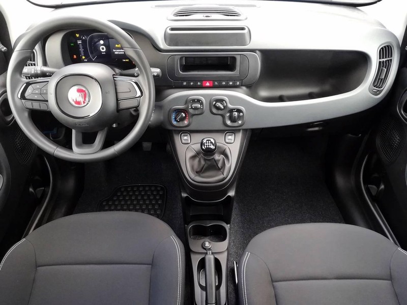 7 - Fiat Panda 1.0 firefly hybrid 70cv s&s