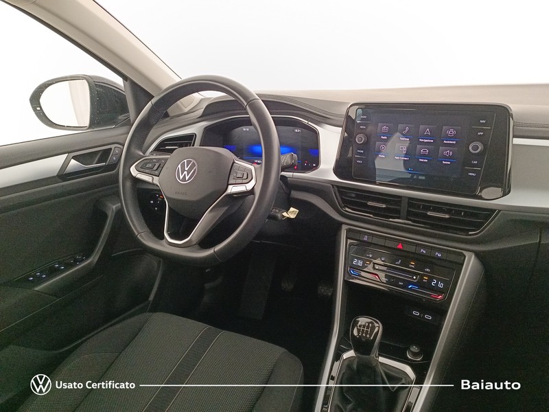 7 - Volkswagen T-Roc 2.0 tdi scr 115cv life