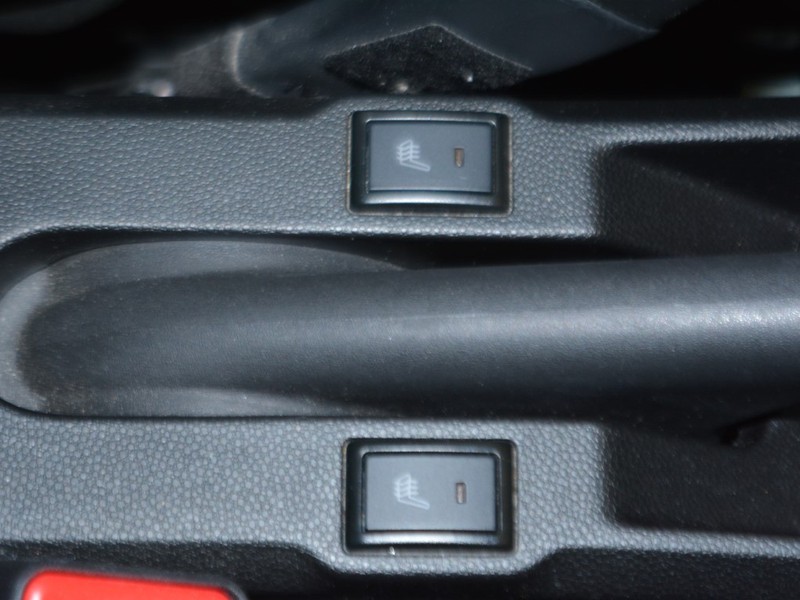 19 - Suzuki Ignis 1.2 dualjet hybrid easy top 4wd allgrip