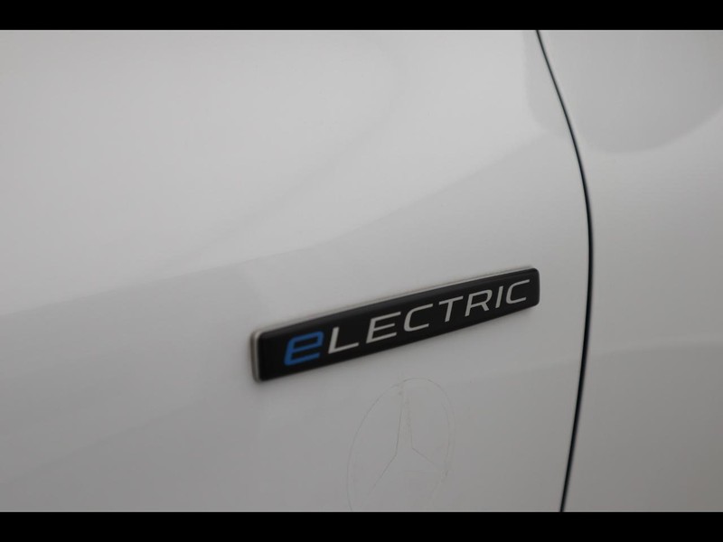 13 - Mercedes Vans Citan efurgone long pro 45kwh