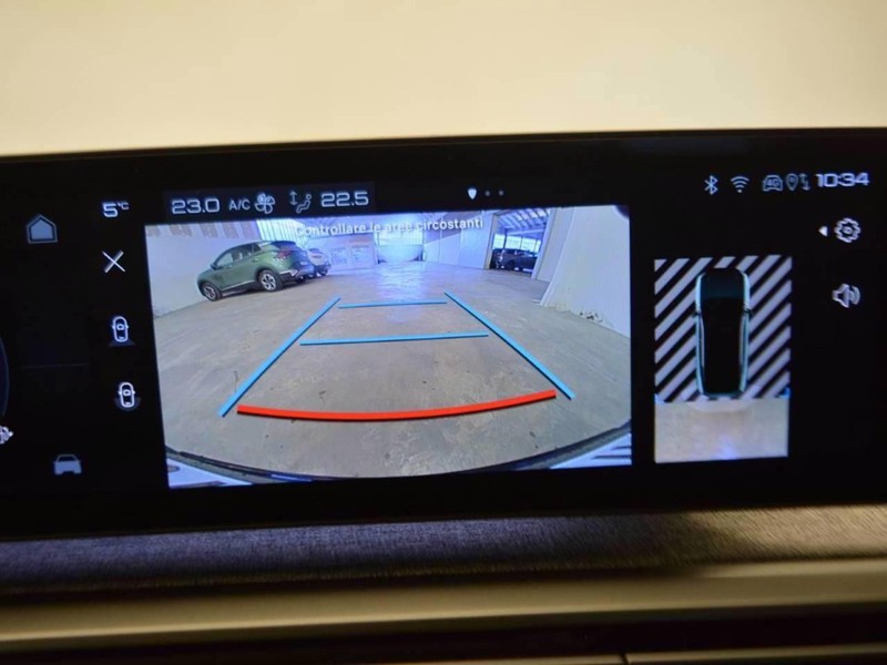 19 - Peugeot 3008 1.2 hybrid 145cv allure e-dcs6