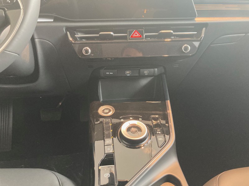13 - Kia Niro 1.6 gdi plug-in hybrid 171cv style dct6