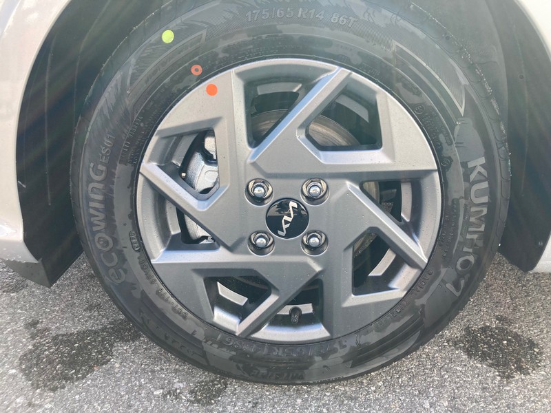 7 - Kia Picanto 1.0 mpi urban