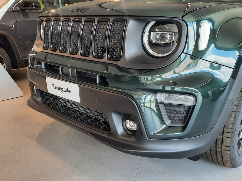 19 - Jeep Renegade 1.3 t4 phev north star 4xe at6