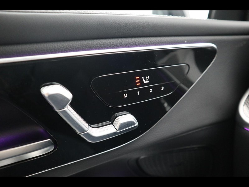 13 - Mercedes GLC coupe 300 de plug in hybrid amg line premium 4matic 9g-tronic