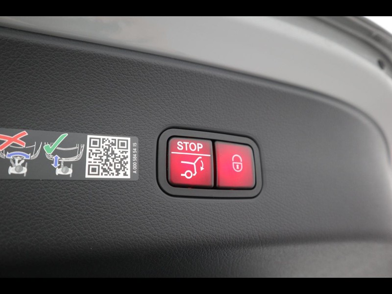 19 - Mercedes GLC coupe 300 de plug in hybrid amg line premium 4matic 9g-tronic