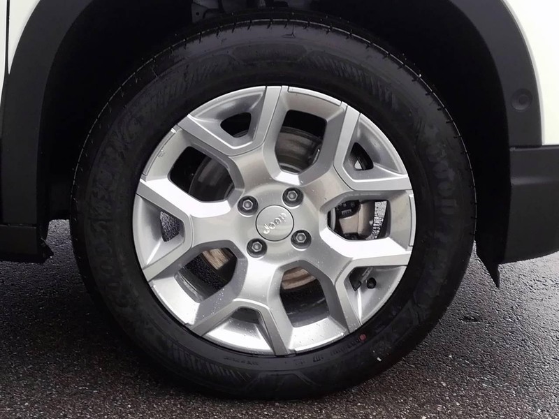 19 - Jeep Avenger 1.2 turbo e-hybrid 100cv altitude fwd edct6
