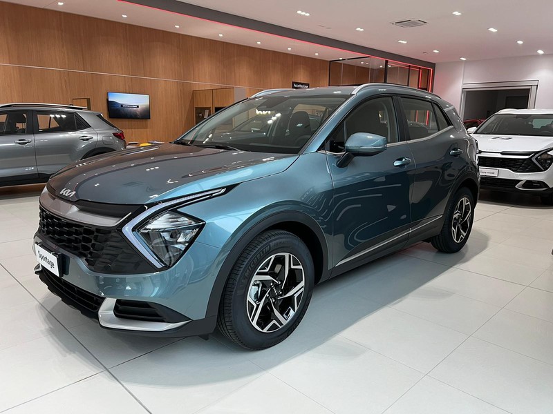 1 - Kia Sportage 1.6 t-gdi gpl 147cv business 2wd