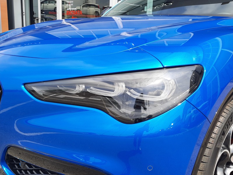 25 - Alfa Romeo Stelvio 2.2 turbo 210cv veloce q4 at8