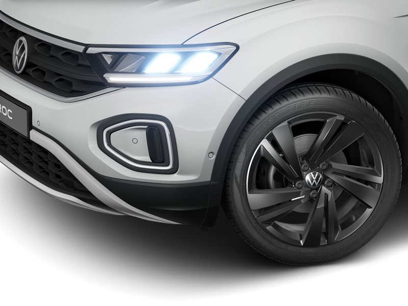 7 - Volkswagen T-Roc 1.5 tsi act sport dsg