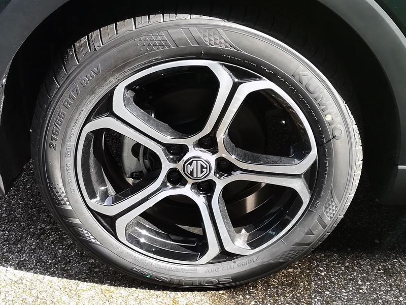 13 - Mg ZS 1.5 comfort