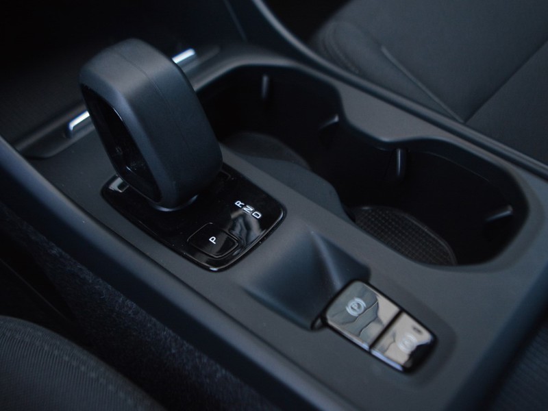 19 - Volvo XC40 1.5 t4 recharge plug-in-hybrid inscription expression geartronic my21