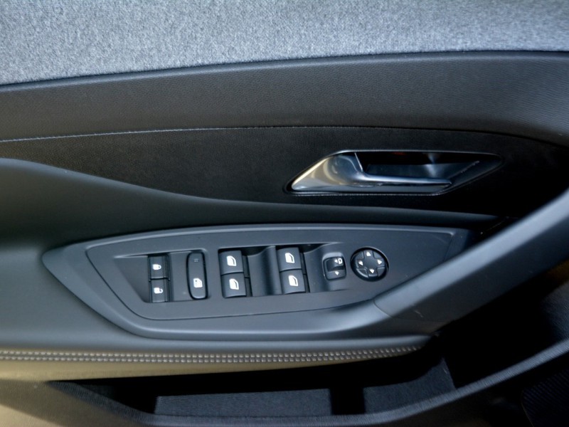 13 - Peugeot 308 sw 1.5 bluehdi allure eat8 s&s