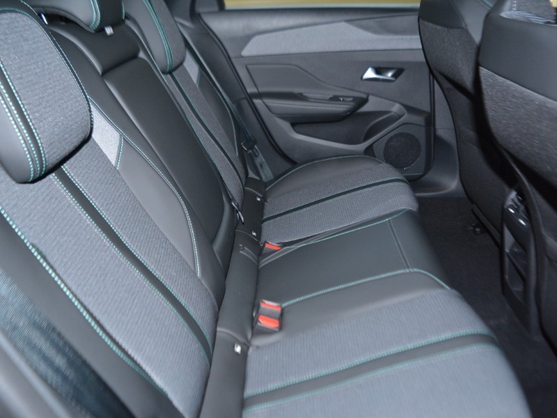 7 - Peugeot 308 sw 1.5 bluehdi allure eat8 s&s