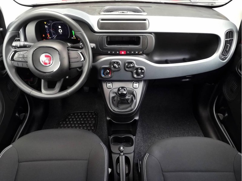 7 - Fiat Panda 1.0 firefly hybrid 70cv s&s