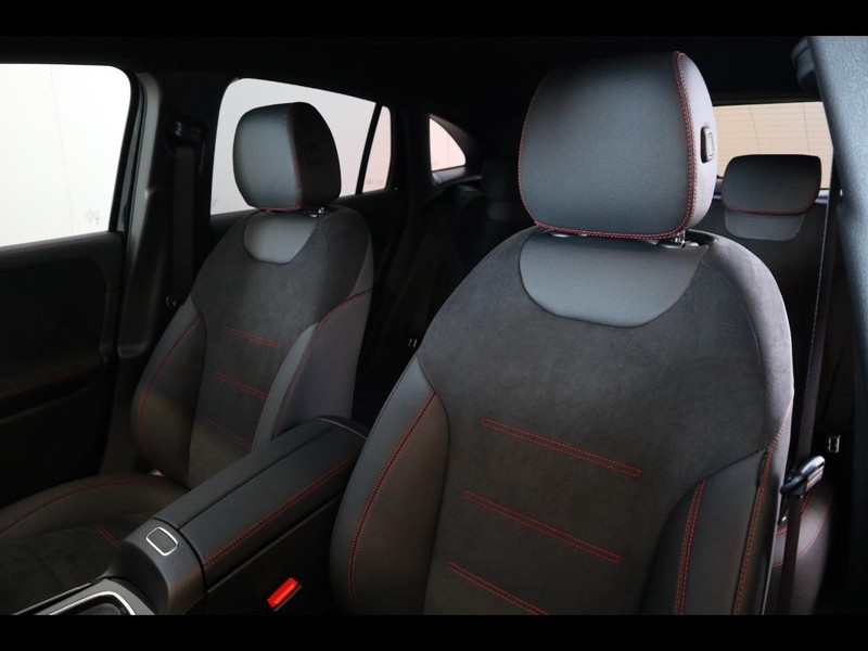 7 - Mercedes GLA 200 d amg line advanced plus 8g-dct
