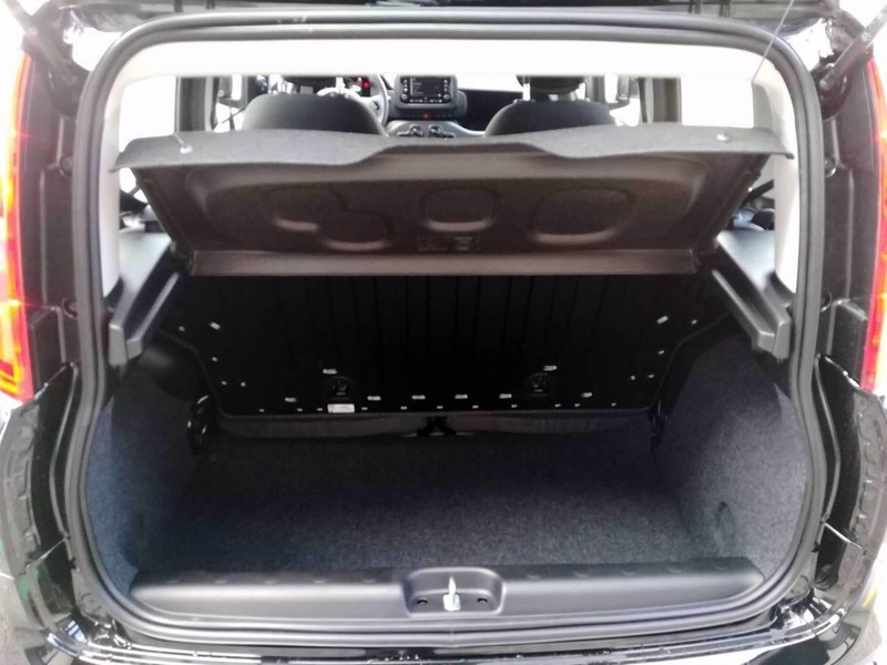 19 - Fiat Panda 1.0 firefly hybrid 70cv s&s