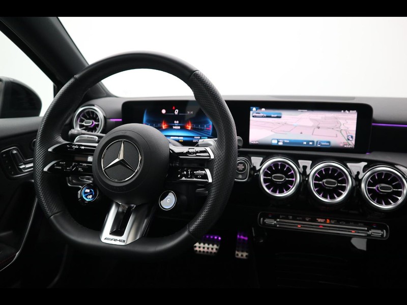 13 - AMG Classe A amg 35 premium plus amg 4matic speedshift dct amg 8g