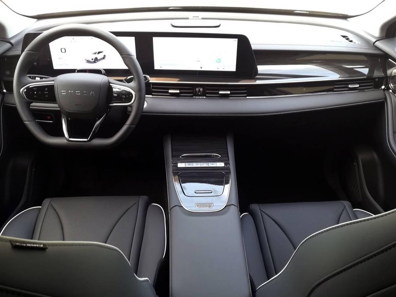 7 - Omoda 5 1.6 TGDI - Trazione anteriore 7DCT Comfort