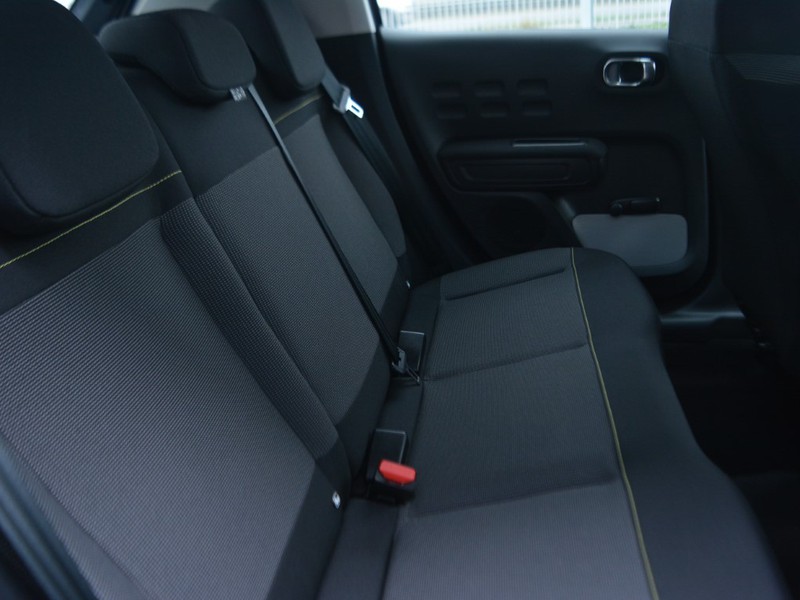 7 - Citroen C3 1.2 puretech 110cv max s&s