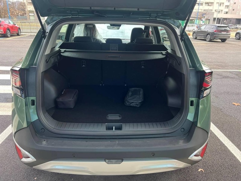 13 - Kia Sportage 1.6 t-gdi hev 210cv style at6
