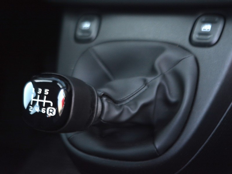 19 - Fiat Panda 1.0 firefly hybrid 70cv s&s