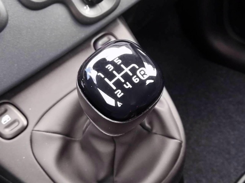 13 - Fiat Panda 1.0 firefly hybrid 70cv s&s