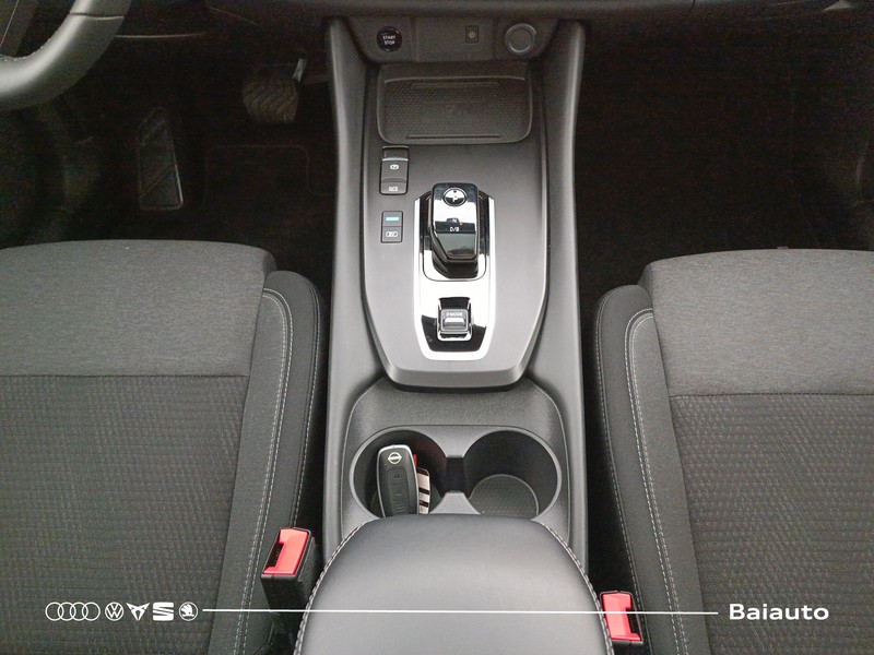 13 - Nissan Qashqai 1.5 e-power n-connecta 2wd e-shifter