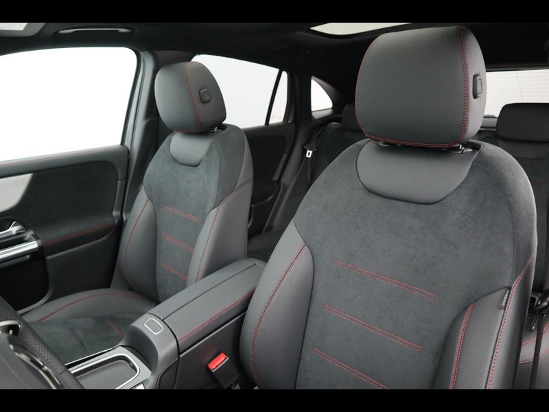 7 - Mercedes GLA 200 d amg line advanced plus 8g-dct