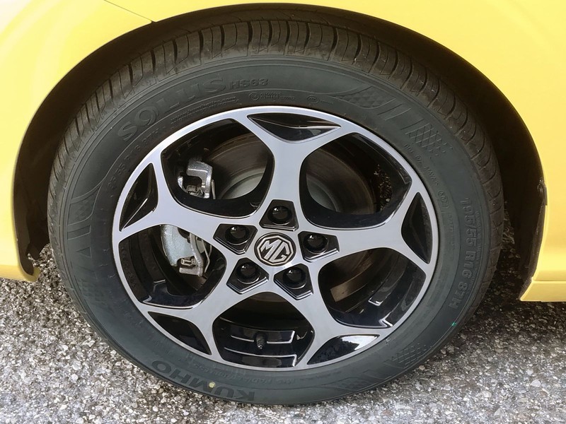 13 - Mg MG3 1.5 hybrid+ luxury