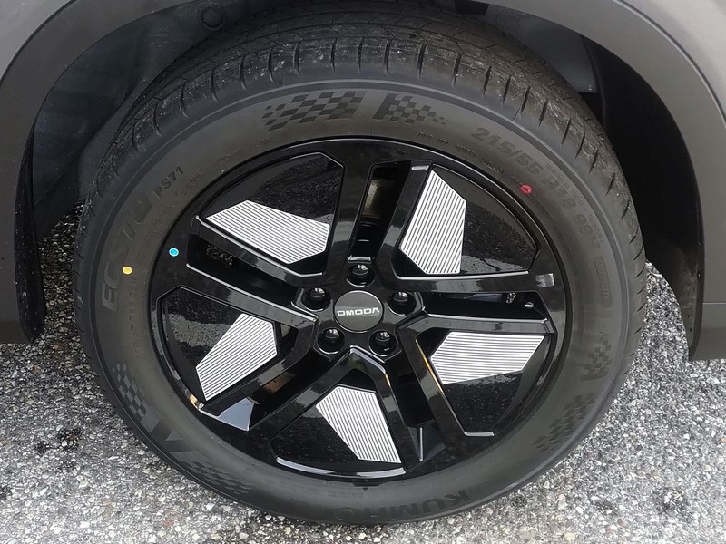 13 - Omoda 5 1.6 tgdi pure 7dct