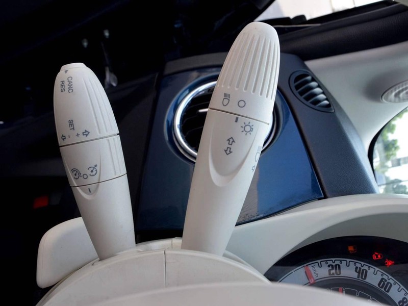 19 - Fiat 500C c 1.0 firefly hybrid 70cv dolcevita
