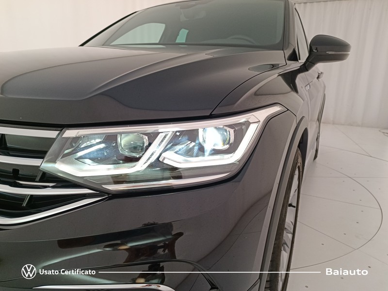 25 - Volkswagen Tiguan 1.5 tsi act 150cv r-line dsg
