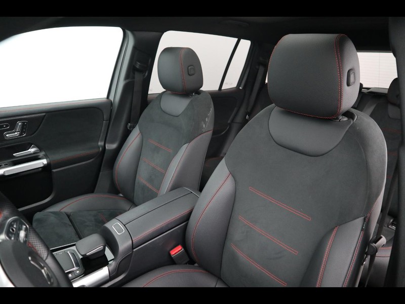 7 - Mercedes GLB 200 d premium 8g-dct