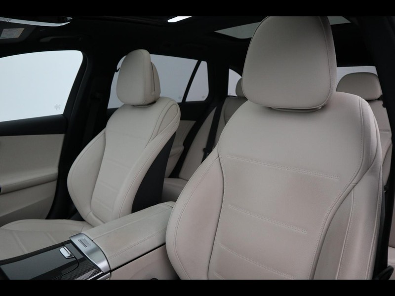 7 - Mercedes Classe C station wagon all-terrain 220 d mild hybrid premium pro 4matic 9g-tronic