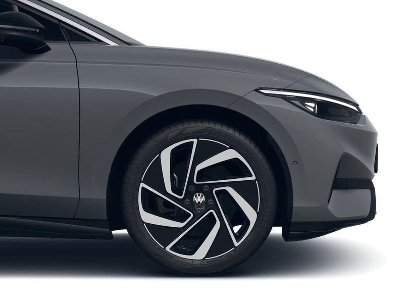 7 - Volkswagen ID.7 tourer 77 kwh pro edition plus