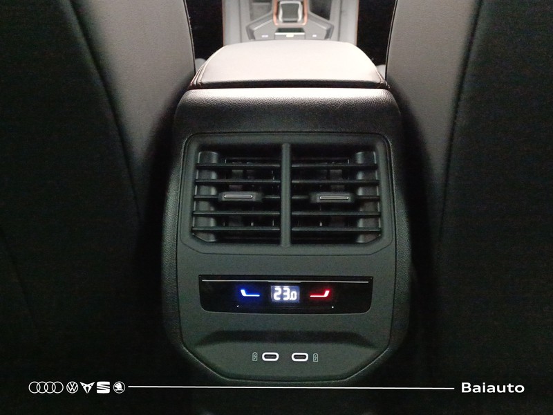 13 - Cupra Formentor 1.5 hybrid 150cv dsg