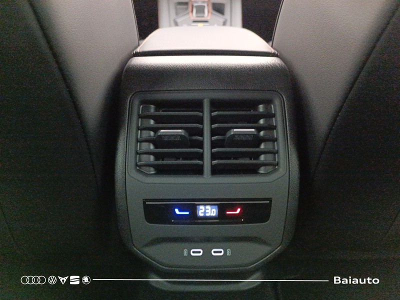 13 - Cupra Formentor 1.5 hybrid 150cv dsg